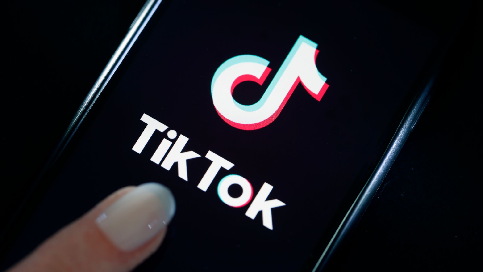 skynews-tiktok-tik-tok-app_4924179